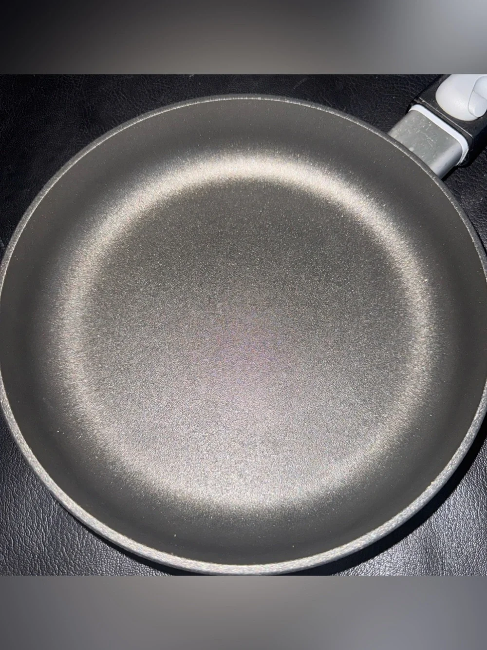 Pampered Chef Non-Stick 8